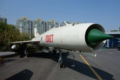 201127 Shenyang F-8E