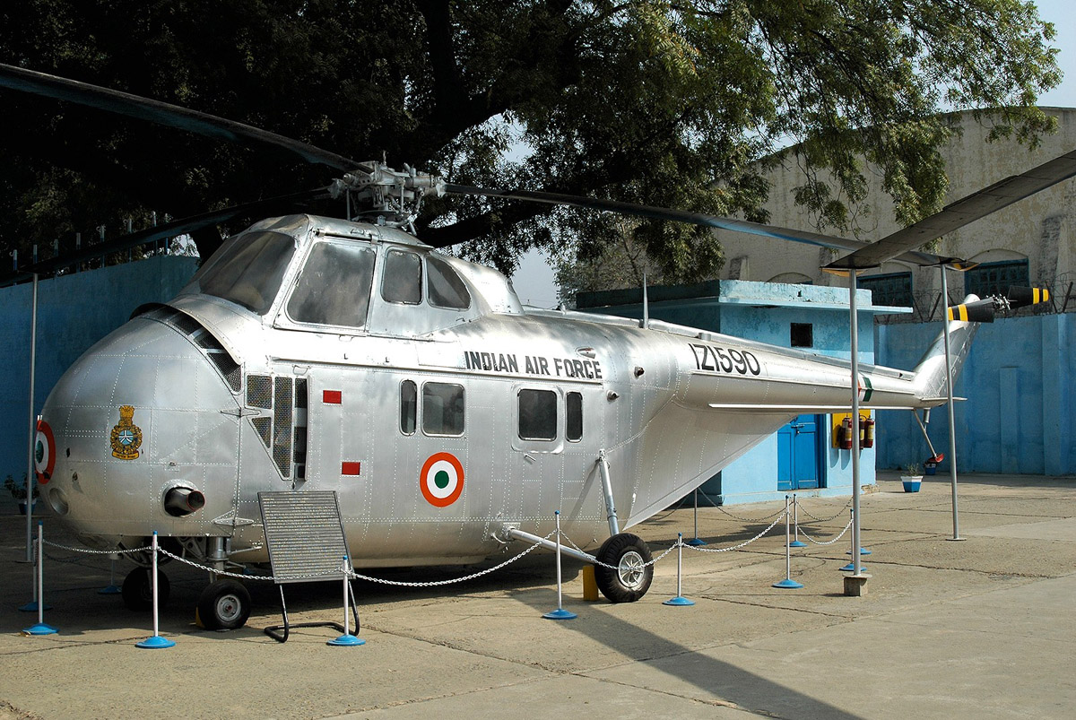 Sikorsky S-55C IZ1590 Indian Air Force