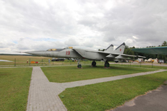 Mikoyan Gurevich MiG-25PU 19