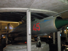 45 Mikoyan Gurevich MiG-21R: Photo Ward van Teylingen