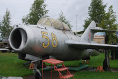 58 Mikoyan Gurevich MiG-15UTI