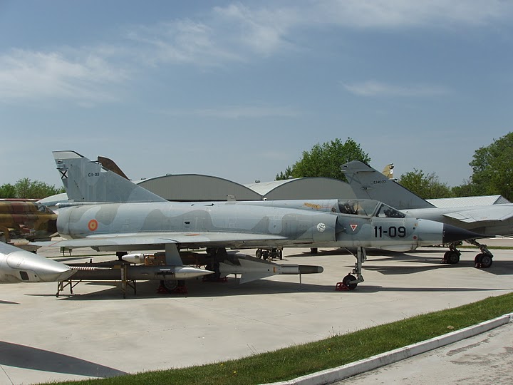 C.11-09/11-09 Dassault Mirage IIIE