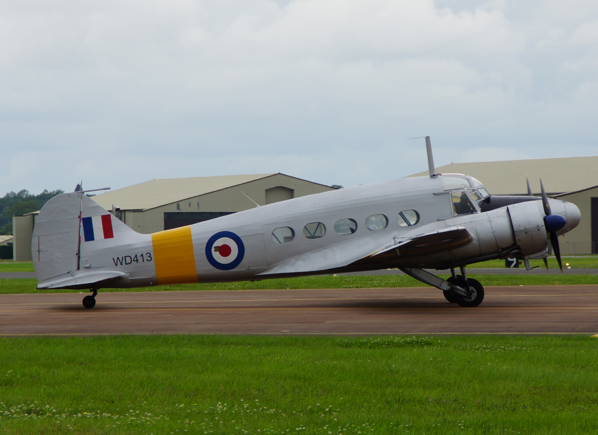 G-VROE/WD413 Avro 652A Anson C.21
