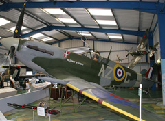 BL924/AZ-C  Supermarine Spitfire Mk.VB replica