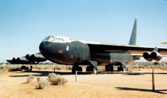 56-0585   Boeing B-52D Stratofortress 