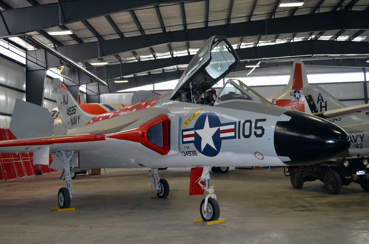 134936/AJ-105 Douglas F-6A Skyray