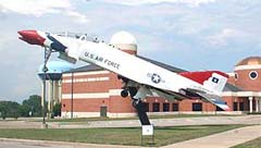 65-0747 McDonnell F-4D Phantom II