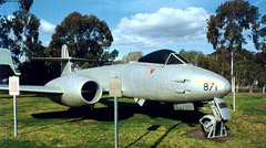 A77-871   Gloster Meteor F.8