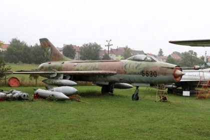 Sukhoi Su-7BM 5530 Czechoslovakian Air Force, Letecké muzeum v Kunovicích | Andey Davey