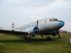 Lisunov Li-2T