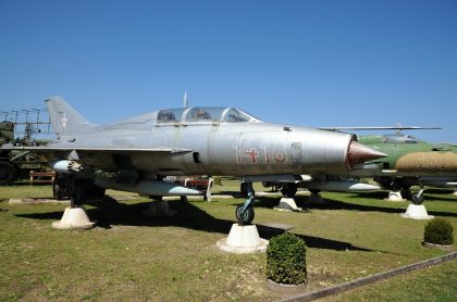 Mikoyan Gurevich MiG-21U-400 1418 Hungarian Air Force, Pinter Muvek Military Museum