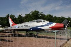 North American F-100F Super Sabre 'USAF' 'NINE' 'Thunderbirds' Musee Chateau Savigny-lès-Beaune