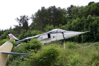 Sepecat Jaguar 7-HJ French Air Force Musee Chateau Savigny-lès-Beaune