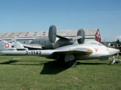 de Havilland Vampire FB.6 J-1142 Swiss Air Force, Musée Européen de l’Aviation de Chasse Montelimar