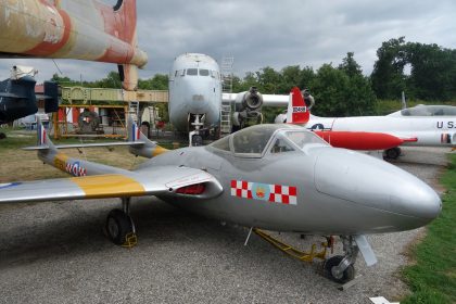 de Havilland Vampire T.11 XE950 RAF, Ailes Anciennes Toulouse