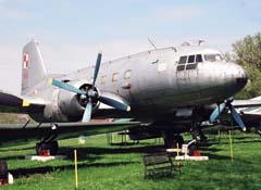 Iliuszyn Il-14P (VEB)