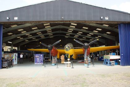 DH98 Mosquito I (prototype) W4050 RAF, de Havilland Aircraft Museum