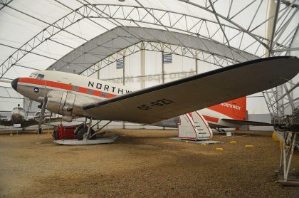 Douglas C-47A Dakota CF-BZI Northwest, The Hangar Flight Museum, Galgary