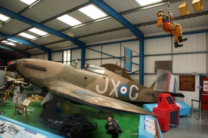 Hawker Hurricane Mk.1 L1679/JX-G Royal Air Force, Tangmere Military Aviation Museum