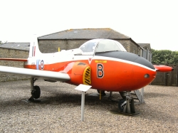 Hunting Jet Provost T.4 XP556/B