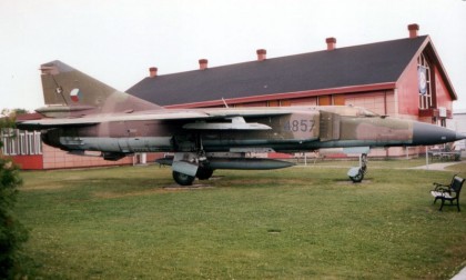 Mikoyan Gurevich MiG-23ML Flogger 4857 Czech Air Force, Musée de la Défence Aérrienne de Bagotville