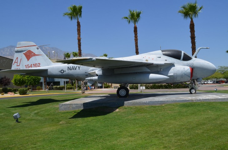 Grumman A-6E Intruder 154162/AJ-500 US Navy, Palm Springs Air Museum, Palm Springs, California