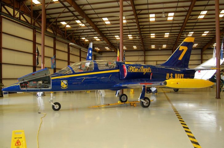 Aero L-39C Albatros N139PJ 7 Blue Angels US Navy, Valiant Air Command Warbird Museum, Titusville, FL