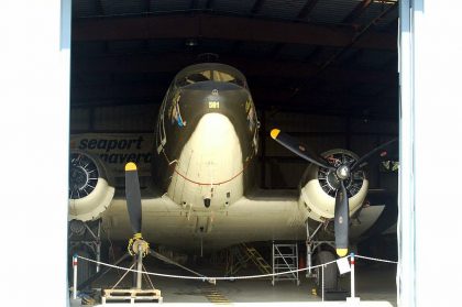 Douglas C-47A Skytrain N3239T 42-100591 Z8-V USAAF Valiant Air Command Warbird Museum, Titusville, FL