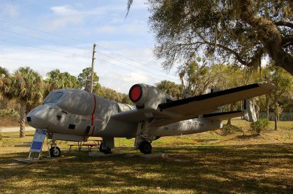 Grumman OV-1D Mohawk 68-16998 US Army, Valiant Air Command Warbird Museum, Titusville, FL