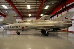 Mikoyan Gurevich MiG-21U-600 4820 Valiant Air Command Warbird Museum, Titusville, FL