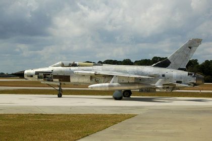 Republic F-105D Thunderchief 60-0492 USAF, Valiant Air Command Warbird Museum, Titusville, FL