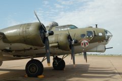 Boeing B-17G Flying Fortress N900RW/44-85718/BN-U/C2 USAAF, Mid America Flight Museum Mount Pleasant, TX