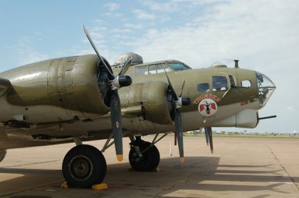 Boeing B-17G Flying Fortress N900RW/44-85718/BN-U/C2 USAAF, Mid America Flight Museum Mount Pleasant, TX