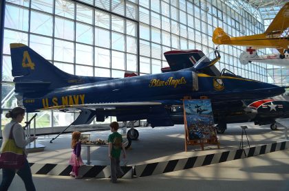 Douglas A-4F Skyhawk II 154180/4 US Navy, The Museum of Flight Seattle-Boeing Field, WA USA | Les Spearman