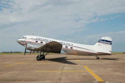 Douglas DC-3A Dakota N25673 Continental Airways, Lone Star Flight Museum Houston, TX | Tom Warnock