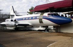 Lockheed JetStar "Hound Dog 2" N777EP Graceland