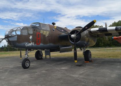 North American B-25D Mitchell II N88972/43-3318/VO-B, Historic Flight at Kilo-7