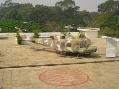 Bell UH-1H Iroquois 69-15445 US Army, The Independence Palace Dinh Độc Lập