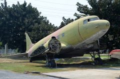 Douglas C-47A Dakota L2-39/15/547 Royal Thai Air Force | picture Les Spearman