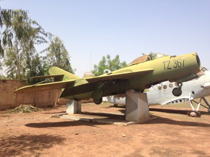 Mikoyan Gurevich MiG-17F TZ-367 Force Aérienne de la République du Mali, Musée de l’Armée Mali