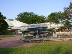 Mikoyan Gurevich MiG-21PFM 6124 Vietnam People's Air Force, Museum Thua Thien, Thừa Thiên Huế, Vietnam