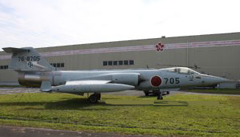 Mitsubishi F-104J Starfighter 76-8705 オールド・カーセンター