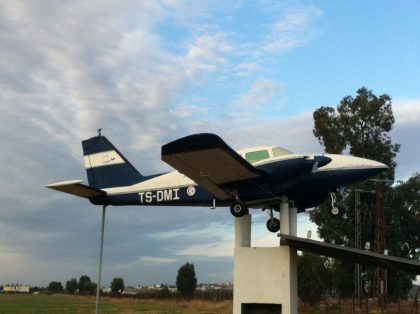 Piper PA-23 Aztec TS-DMI - La Manouba, Tunisia