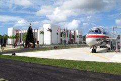 McDonnell Douglas MD-82 N292AA American Airlines