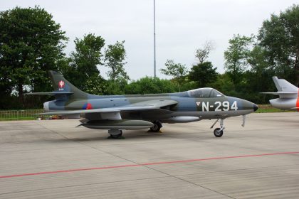 Hawker Hunter F.6A G-KAXF N-294 DHHF