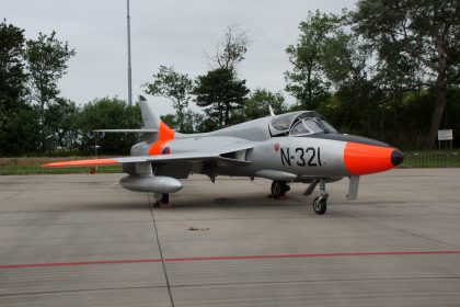 Hawker Hunter T.8C G-BWGL N-321 DHHF