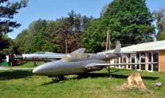 Mikoyan Gurevich MiG-21PF and PZL TS-11 Iskra, Muzeum Motoryzacji w Nieborowie