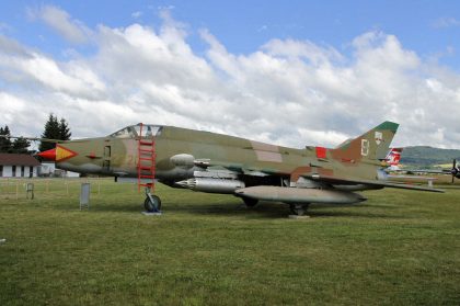 Sukhoi Su-22M4 2220/B Slovakian Air Force, Aeroklub Dubnica Nad Váhom, Slavnica, Slovakia