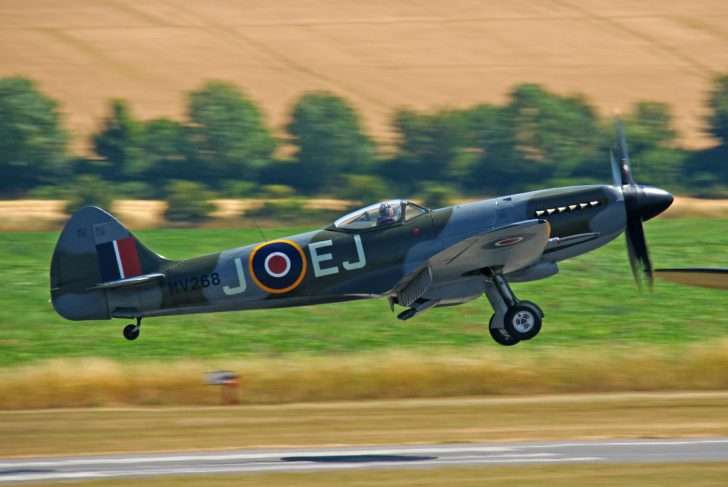 Supermarine Spitfire FR XIV (G-SPIT) MV293/JE-J Tribute to Johnnie Johnson RAF, Anglia Aircraft Restorations Ltd. Flying Legends Duxford