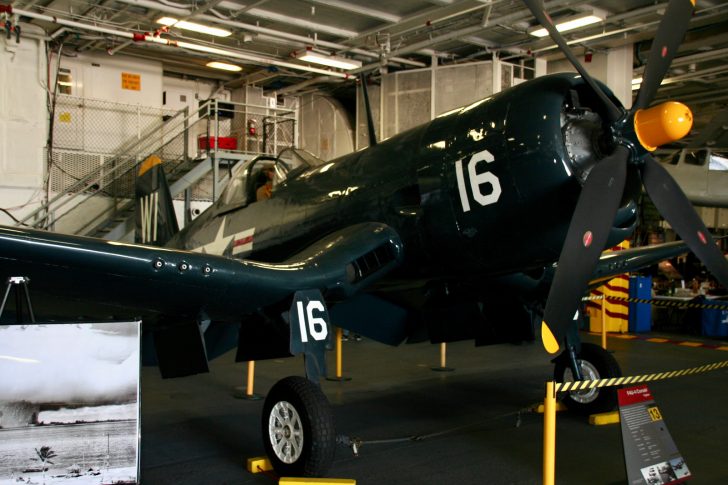 Chance Vought F4U-4 Corsair 96885/WI-16 US Navy, USS Midway Museum San Diego, California